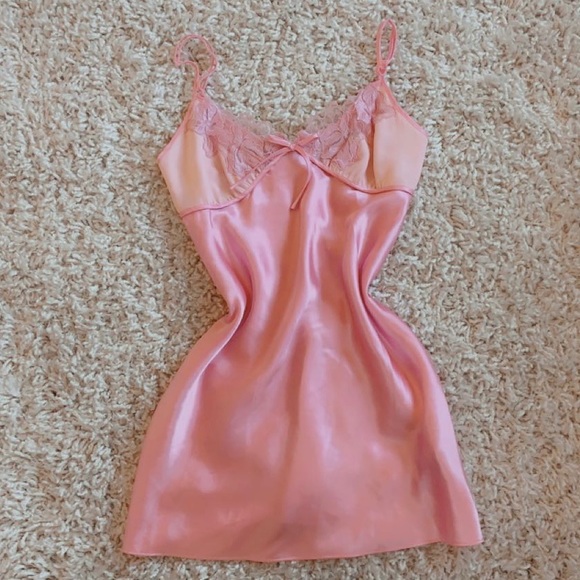 Brandy Melville Dresses & Skirts - beautiful pink slip dress